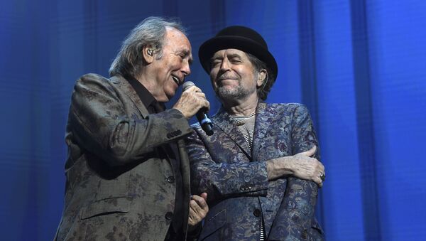 Joan Manuel Serrat y Joaquín Sabina Joan Manuel Serrat y Joaquín Sabina - Sputnik Mundo