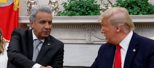 El presidente ecuatoriano, Lenín Moreno, y su homólogo estadounidense, Donald Trump - Sputnik Mundo