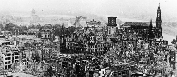 Los escombros de Dresde en 1951  - Sputnik Mundo