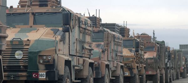 Blindados militares turcos cerca de Idlib, Siria - Sputnik Mundo