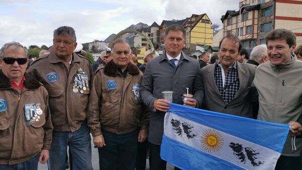  Acto de homenaje a los caídos en Malvinas en Ushuaia, Tierra del Fuego - Sputnik Mundo