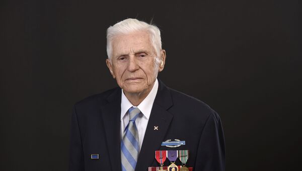 Steven Melnikoff, sargento veterano de la Segunda Guerra Mundial Steven Melnikoff, sargento veterano de la Segunda Guerra Mundial - Sputnik Mundo