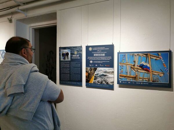 Un homenaje en el fin del mundo a los rusos que descubrieron la Antártida | Fotos - Sputnik Mundo