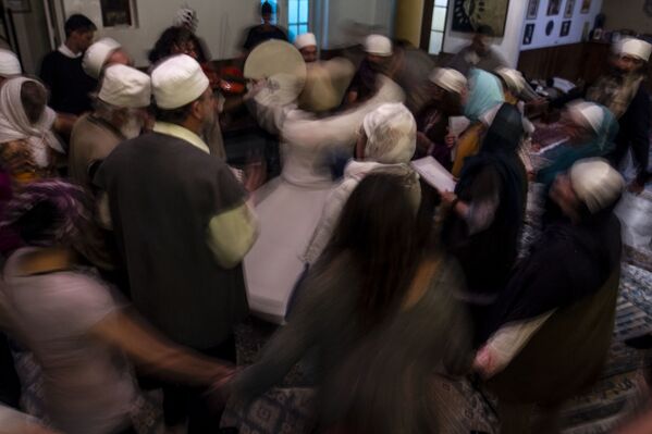 El camino más corto hacia la experiencia de Dios: el culto sufí en el corazón de México - Sputnik Mundo