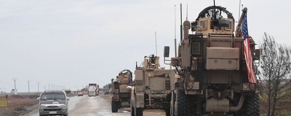 Un convoy militar de EEUU en Siria (archivo) - Sputnik Mundo