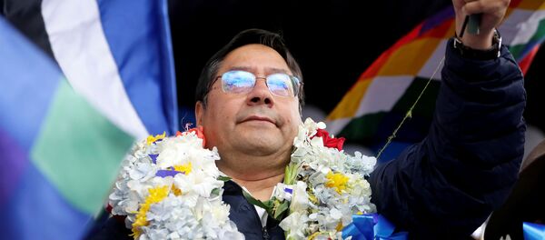 Luis Arce, candidato presidencial del Movimiento Al Socialismo de Bolivia - Sputnik Mundo