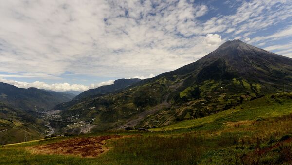 El volcán Tungurahua, Ecuador - Sputnik Mundo