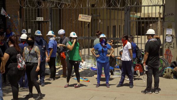 Piquete sanitario en inmediaciones de Plaza de la Dignidad  - Sputnik Mundo