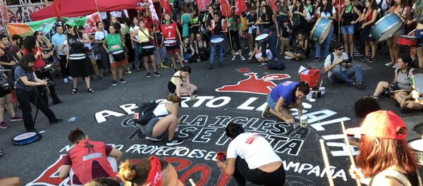 Una marcha por el aborto legal en Buenos Aires - Sputnik Mundo