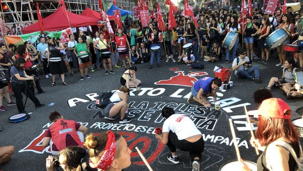 Una marcha por el aborto legal en Buenos Aires - Sputnik Mundo