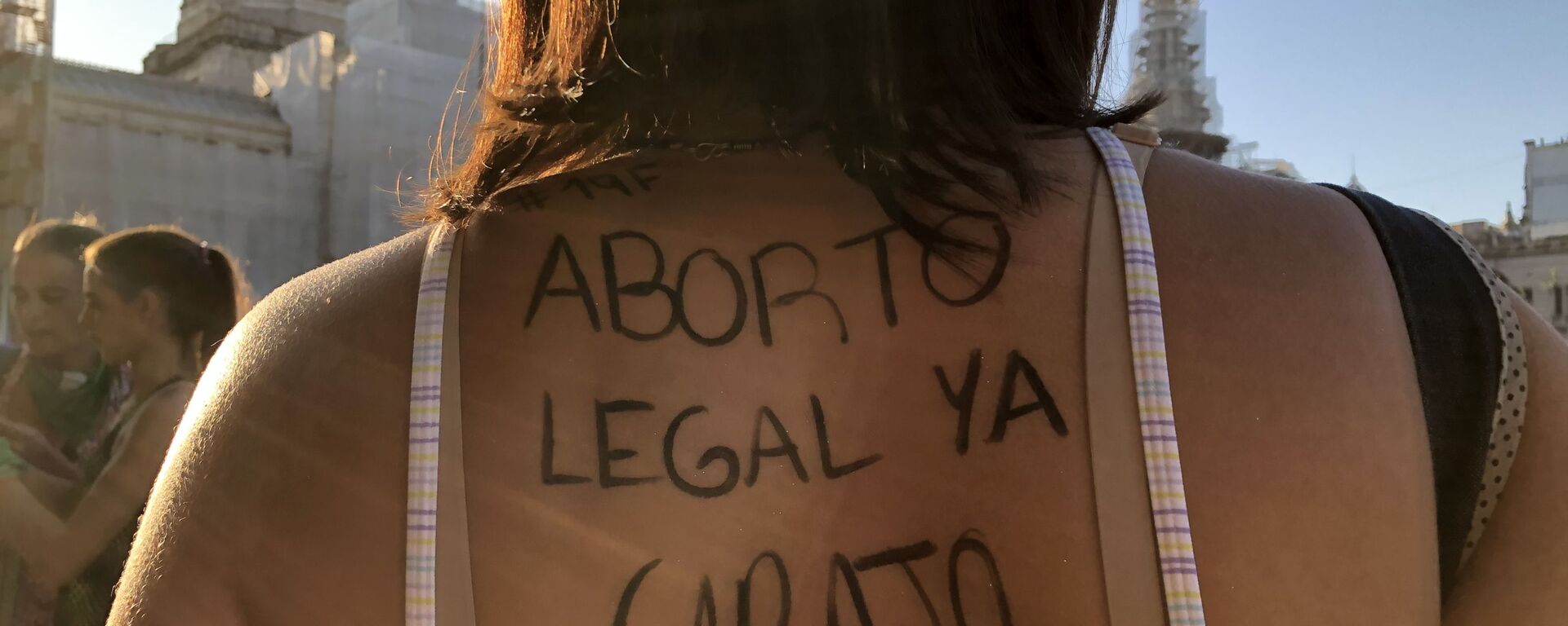 Una marcha por el aborto legal en Buenos Aires - Sputnik Mundo, 1920, 09.12.2021