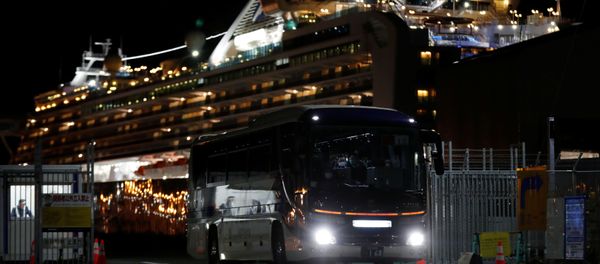 El crucero Diamond Princess - Sputnik Mundo