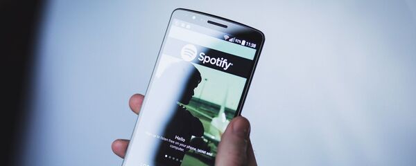 Spotify (imagen referencial) - Sputnik Mundo