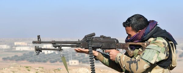 Un militar sirio en Idlib Un militar sirio en Idlib - Sputnik Mundo