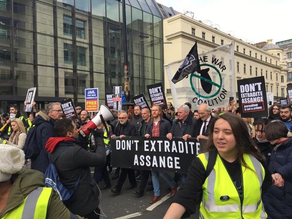 Caso Assange: La violación de la justicia es una característica de los imperios Caso Assange: La violación de la justicia es una característica de los imperios - Sputnik Mundo