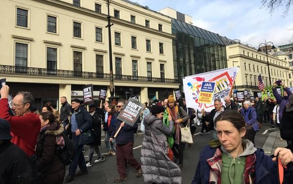 Manifestación contra la extradición de Julian Assange - Sputnik Mundo