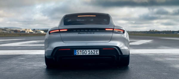 El nuevo Porsche Taycan Turbo S - Sputnik Mundo