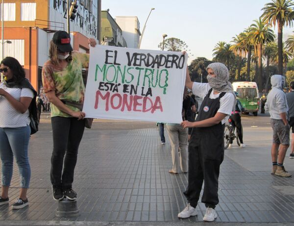 Festival de Viña 2020: el nuevo campo de batalla del estallido social en Chile | Fotos - Sputnik Mundo