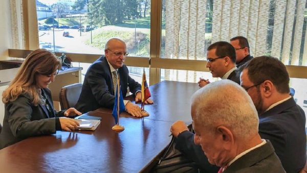 El canciller de Portugal, Augusto Santos Silva, y el canciller venezolano, Jorge Arreaza El canciller de Portugal, Augusto Santos Silva, y el canciller venezolano, Jorge Arreaza - Sputnik Mundo