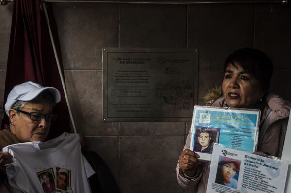 Familias de desaparecidos señalan que México vive una crisis forense inédita en el mundo - Sputnik Mundo