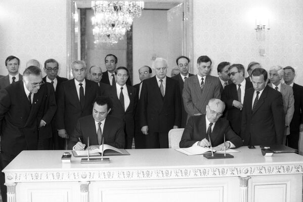 La vida del expresidente de Egipto Hosni Mubarak
 - Sputnik Mundo