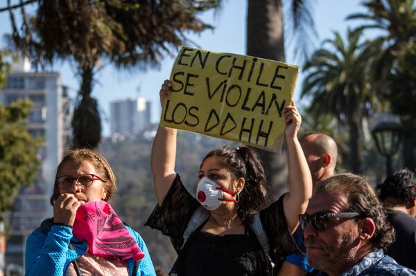 Mon Laferte y las consignas del estallido toman el Festival de Viña del Mar | Fotos Mon Laferte y las consignas del estallido toman el Festival de Viña del Mar | Fotos - Sputnik Mundo