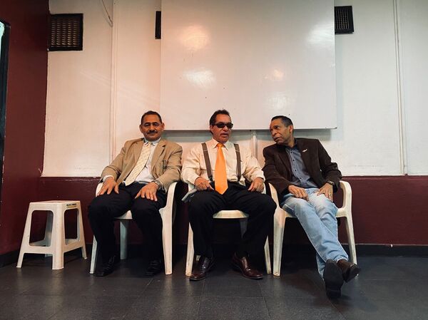 Crece el fenómeno evangélico en Venezuela: dicen que su fe cura el cáncer - Sputnik Mundo