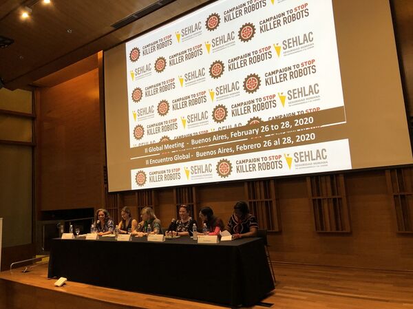 ¿Matrix? Robots asesinos y el peligro de la inteligencia artificial al servicio de la guerra - Sputnik Mundo