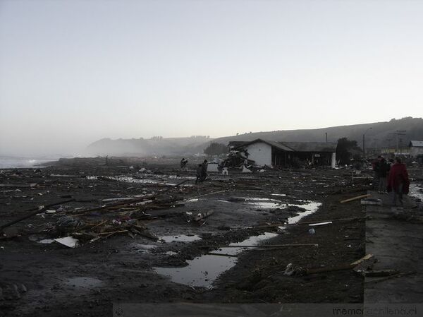 A 10 años del terremoto que azotó a Chile y cambió el eje de la Tierra | Fotos A 10 años del terremoto que azotó a Chile y cambió el eje de la Tierra | Fotos - Sputnik Mundo