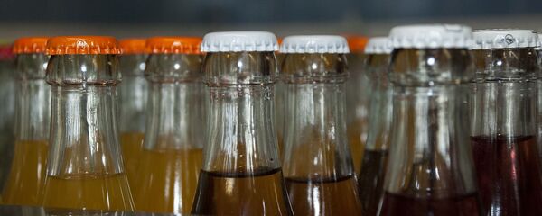 Botellas de refrescos - Sputnik Mundo