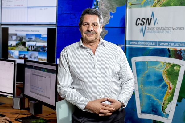 A 10 años del terremoto que azotó a Chile y cambió el eje de la Tierra | Fotos A 10 años del terremoto que azotó a Chile y cambió el eje de la Tierra | Fotos - Sputnik Mundo