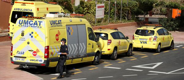 Ambulancias en Adeje, España - Sputnik Mundo