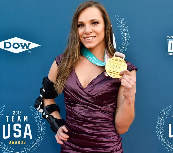 Las ganas de vivir: una niña discapacitada de la zona de Chernóbil se convierte en campeona paralímpica
Las ganas de vivir: una niña discapacitada de la zona de Chernóbil se convierte en campeona paralímpica
- Sputnik Mundo