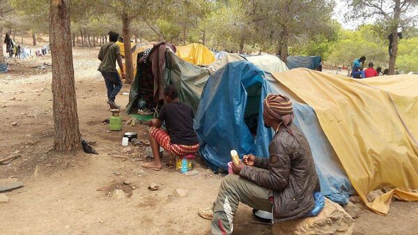 La realidad de la frontera en Melilla: Intenté cruzar más de 100 veces - Sputnik Mundo