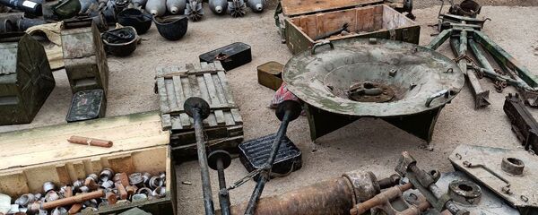 El armamento y munición confiscado a los terroristas abatidos en Siria El armamento y munición confiscado a los terroristas abatidos en Siria - Sputnik Mundo