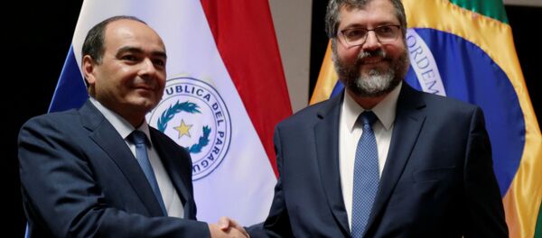 El canciller de Paraguay, Antonio Rivas, y el canciller brasileño, Ernesto Araújo El canciller de Paraguay, Antonio Rivas, y el canciller brasileño, Ernesto Araújo - Sputnik Mundo