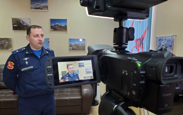 El mayor Serguéi Sinkevich, piloto navegante de Strizhí - Sputnik Mundo