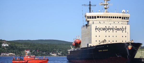 El rompehielos ruso Kapitan Dranitsin  - Sputnik Mundo