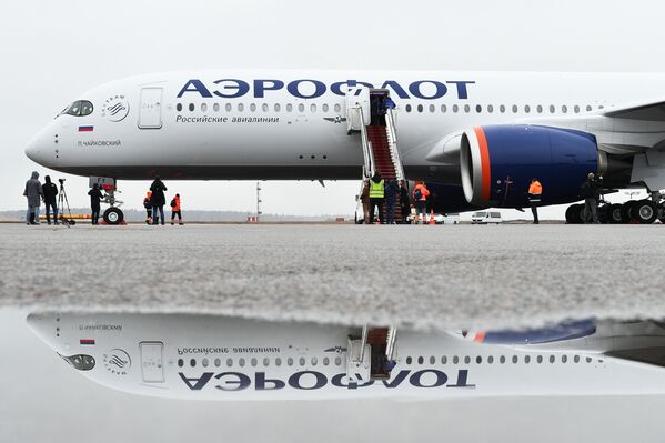 Silencioso y ecológico: así es el primer Airbus A350-900 de Aeroflot
 - Sputnik Mundo