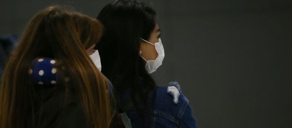 Pasajeros en un aeropuerto  - Sputnik Mundo