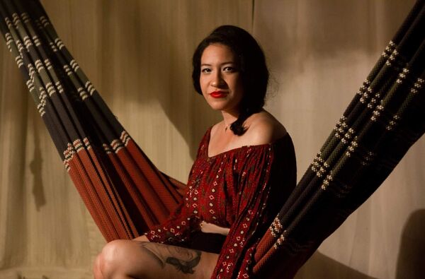 Una revolución de amor propio: una venezolana más entre las mujeres de hoy Una revolución de amor propio: una venezolana más entre las mujeres de hoy - Sputnik Mundo