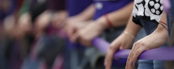 La cadena feminista en México en vísperas del Día de la Mujer - Sputnik Mundo