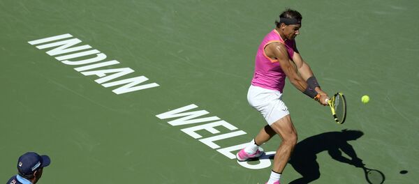Rafa Nadal sobre las pistas de Indian Wells en 2019 - Sputnik Mundo