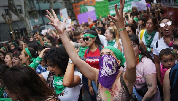 Movilización de mujeres en Argentina - Sputnik Mundo