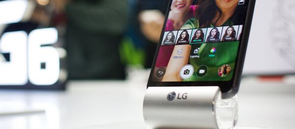 LG G6  - Sputnik Mundo