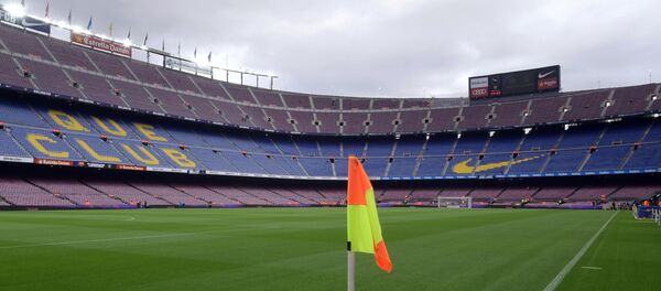 Estadio Camp Nou de Barcelona vacío - Sputnik Mundo