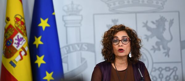 María Jesús Montero, ministra de Hacienda y portavoz del Gobierno español - Sputnik Mundo