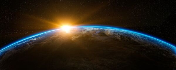 El Sol se levanta sobre la Tierra El Sol se levanta sobre la Tierra - Sputnik Mundo