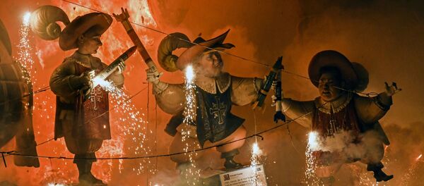 Las Fallas de Valencia - Sputnik Mundo