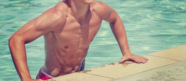 Un hombre joven - Sputnik Mundo